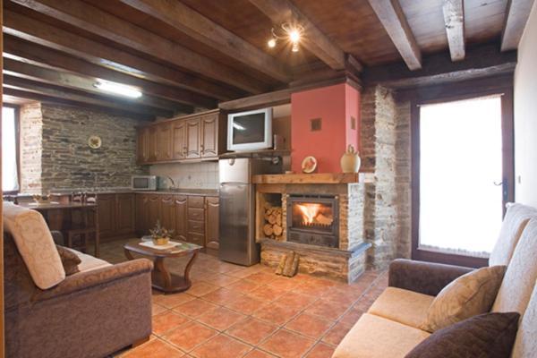 La Posada De Oscos ซานตาเอวลาเลีย เด โอสโกส ห้อง รูปภาพ