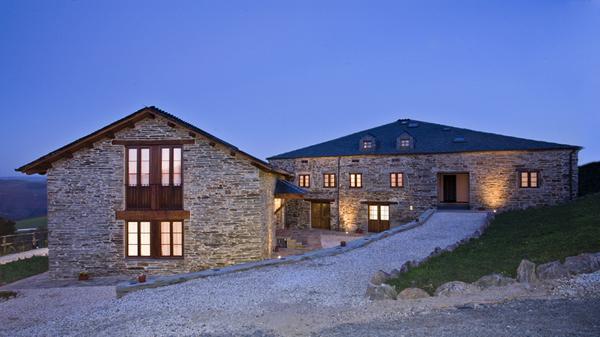 La Posada De Oscos ซานตาเอวลาเลีย เด โอสโกส ภายนอก รูปภาพ